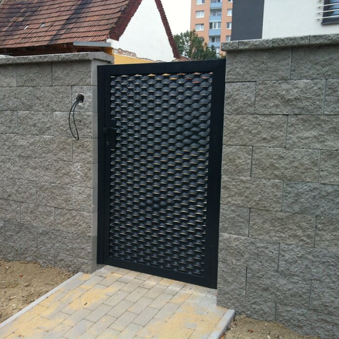 Bránička z ťahokovu