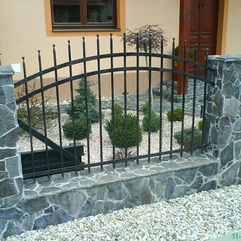 Kovaná plotová výplň - oblá