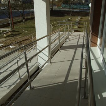 Nerezové zábradlie