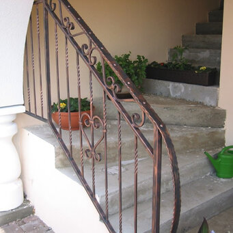 Schodiskové kované zábradlie